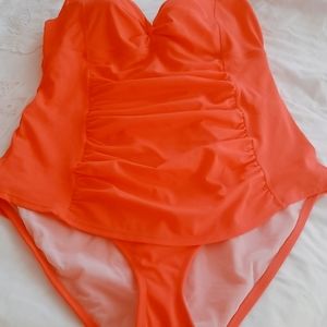 NWOT Torrid  size 3 swimming suit